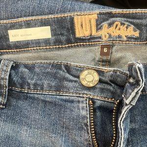 Kut from the Kloth boyfriend Katy Jeans size 6
